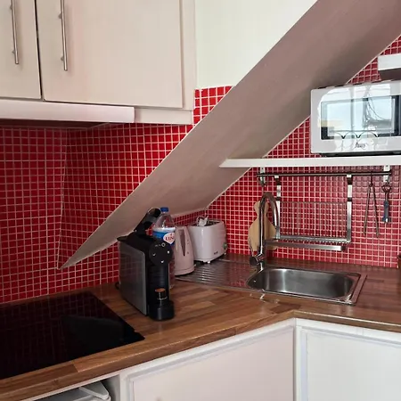 Appartamento No Bairro Da Graca Em Lisbona