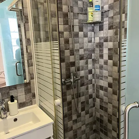 Apartamento No Bairro Da Graca Em *
